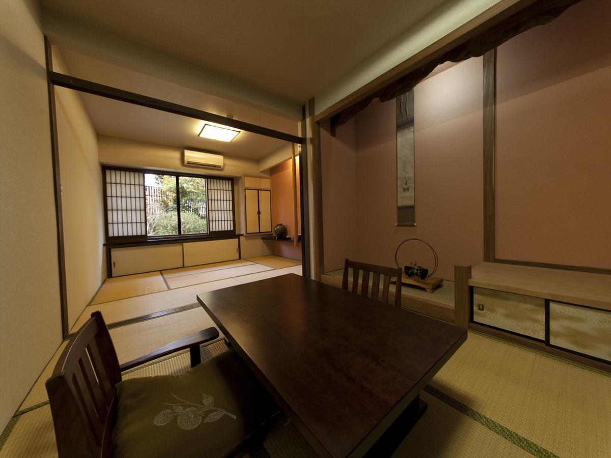Gokuraku Onsen Takumi No Yado Hotel Takaharu Kültér fotó