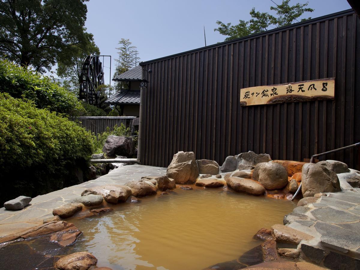 Gokuraku Onsen Takumi No Yado Hotel Takaharu Kültér fotó