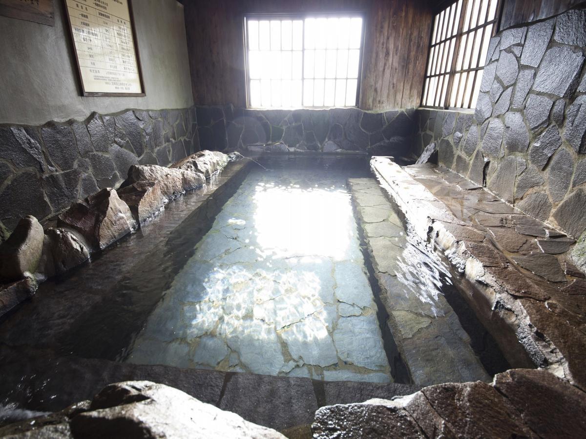 Gokuraku Onsen Takumi No Yado Hotel Takaharu Kültér fotó